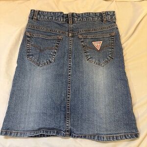 Vintage Guess Jeans Skirt Girl's 10 Classic Blue Denim Y2K 90s Cotton/Spandex